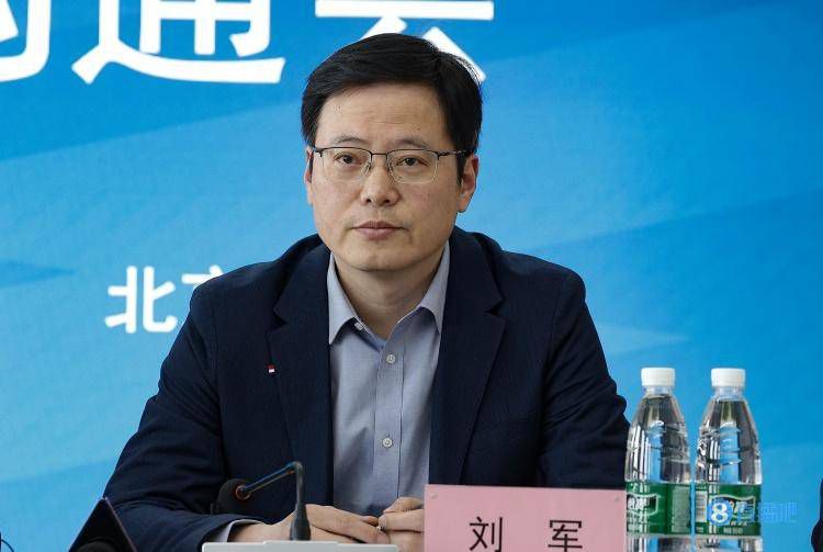 伊人影院蕉久