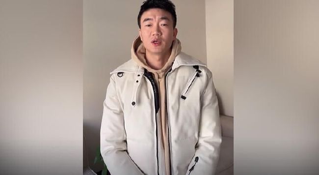 娇妻玩3p被三个男人伺候视频