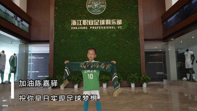 从厨房到客厅一直c