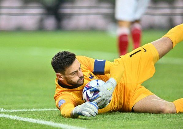 清纯黄小婷被民工玩酥了